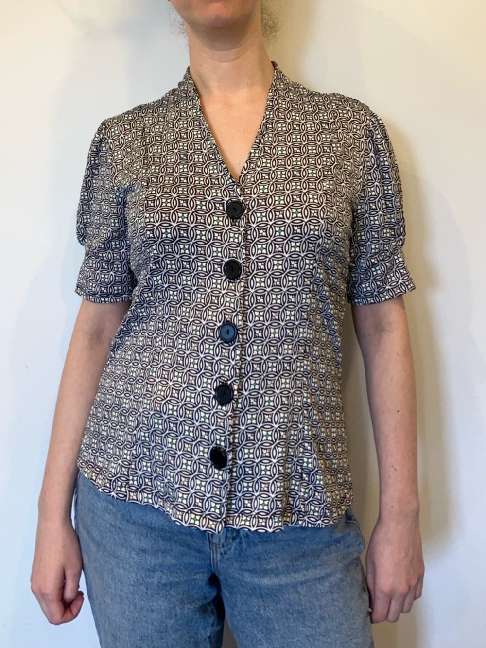 pebble and stone Black, white and green geometric Button-Down Blouse in Medium